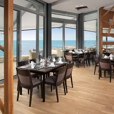 Istrian Plava Laguna Villa *