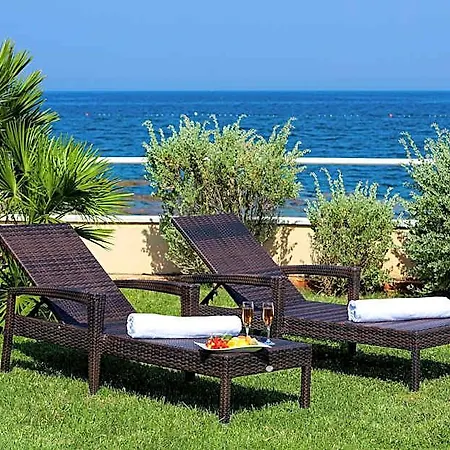 Istrian Plava Laguna * אומאג