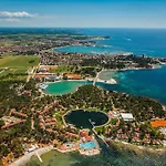 Istrian Plava Laguna Villa *